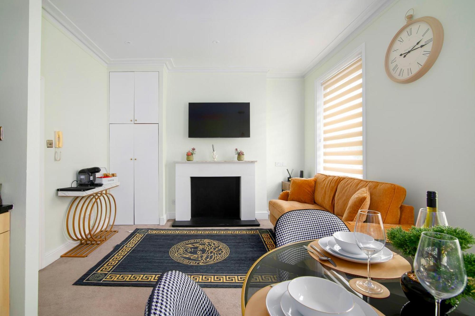 Cosy Flat 5 Min From Holland Park Station! Londonアパートメント エクステリア 写真